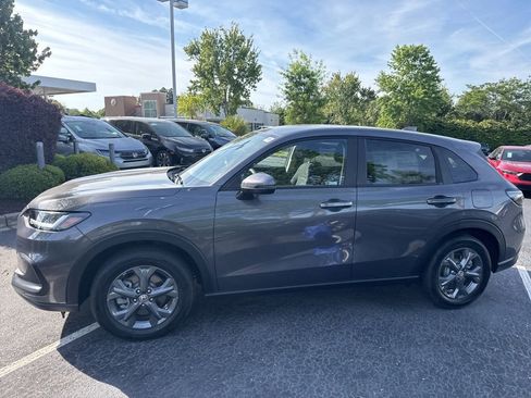 New 2026 Honda HR-V LX image 6
