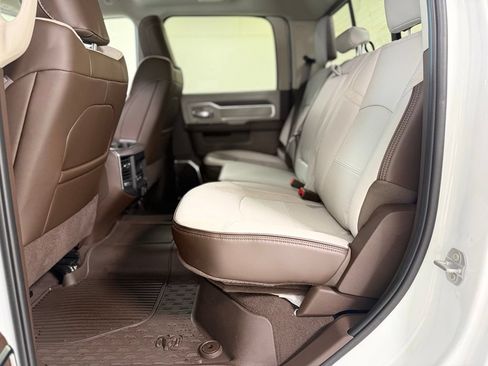 New 2027 RAM 2500 Laramie AWD/4WD image 21