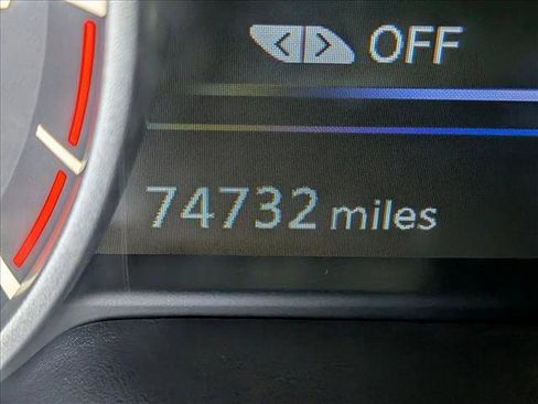 Used 2021 Nissan Murano SV image 11