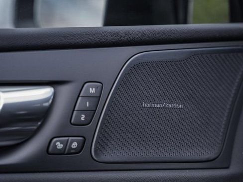 New 2026 Volvo XC60 B5 Plus w/ Protection Package Premier image 37