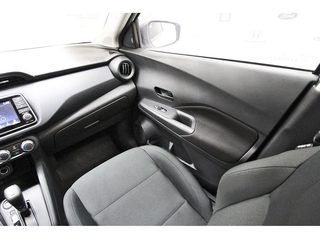 Used 2025 Nissan Kicks Play S FWD image 7