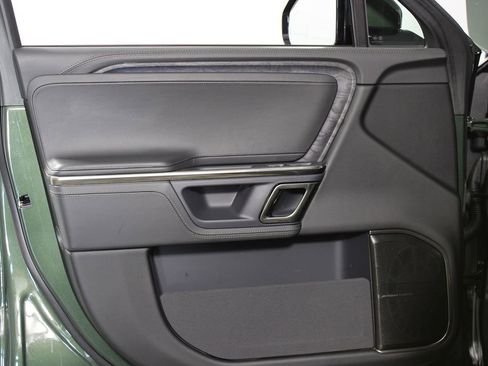 Used 2022 Rivian R1T Adventure AWD/4WD image 41