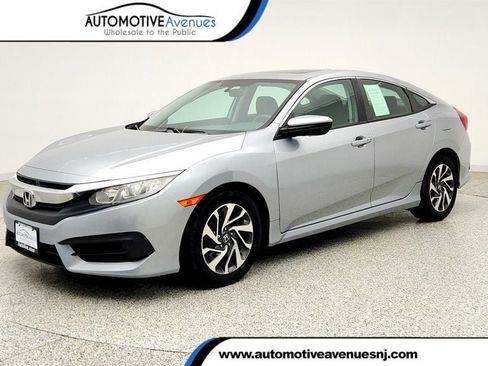 Used 2017 Honda Civic EX image 1