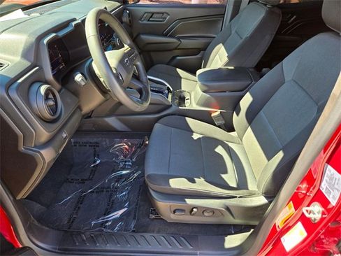 Used 2023 Chevrolet Colorado Trail Boss w/ Advanced Trailering Package image 13