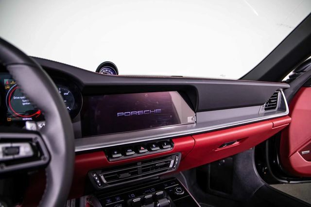 Used 2024 Porsche 911 Targa 4S AWD/4WD image 18
