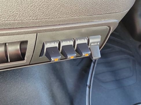 Certified 2019 Ford Transit 350 138 DRW w/ Exterior Upgrade Package image 11