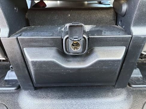 Used 2021 Ford F250 XL w/ Power Equipment Group image 31