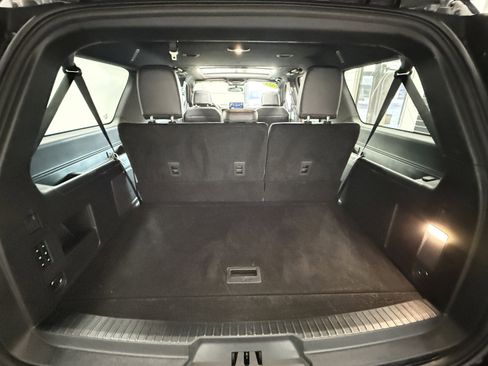 Used 2023 Ford Expedition Max Limited image 23