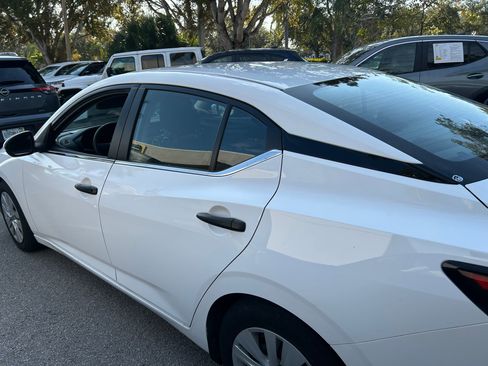 Used 2025 Nissan Sentra S image 24