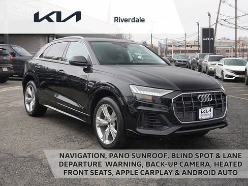Used 2023 Audi Q8 Premium AWD/4WD image 1