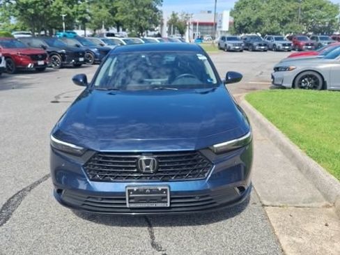 Used 2024 Honda Accord EX-L image 2