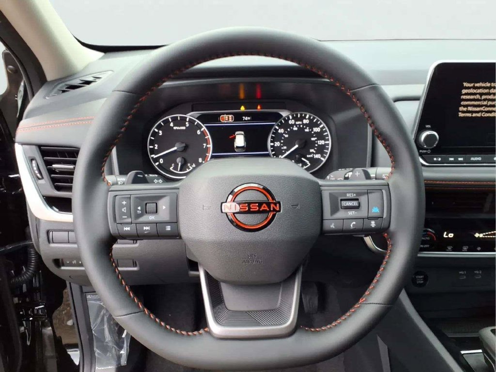 New 2026 Nissan Rogue SV AWD/4WD image 18