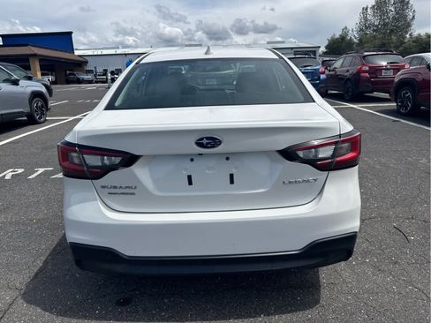 Used 2025 Subaru Legacy Premium AWD/4WD image 6