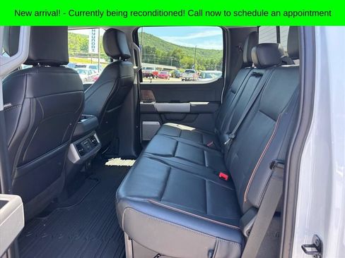 Used 2025 Ford F250 Lariat w/ Lariat Ultimate Package AWD/4WD image 10