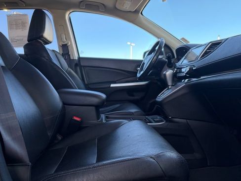 Used 2016 Honda CR-V Touring image 18