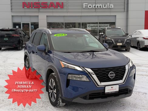 Used 2023 Nissan Rogue SV w/ SV Premium Package image 1