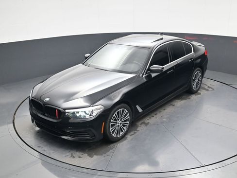 Used 2019 BMW 530i image 10