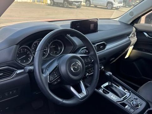 Used 2025 MAZDA CX-5 AWD 2.5 S w/ Preferred Package image 2