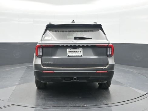 New 2026 Ford Explorer Active image 17