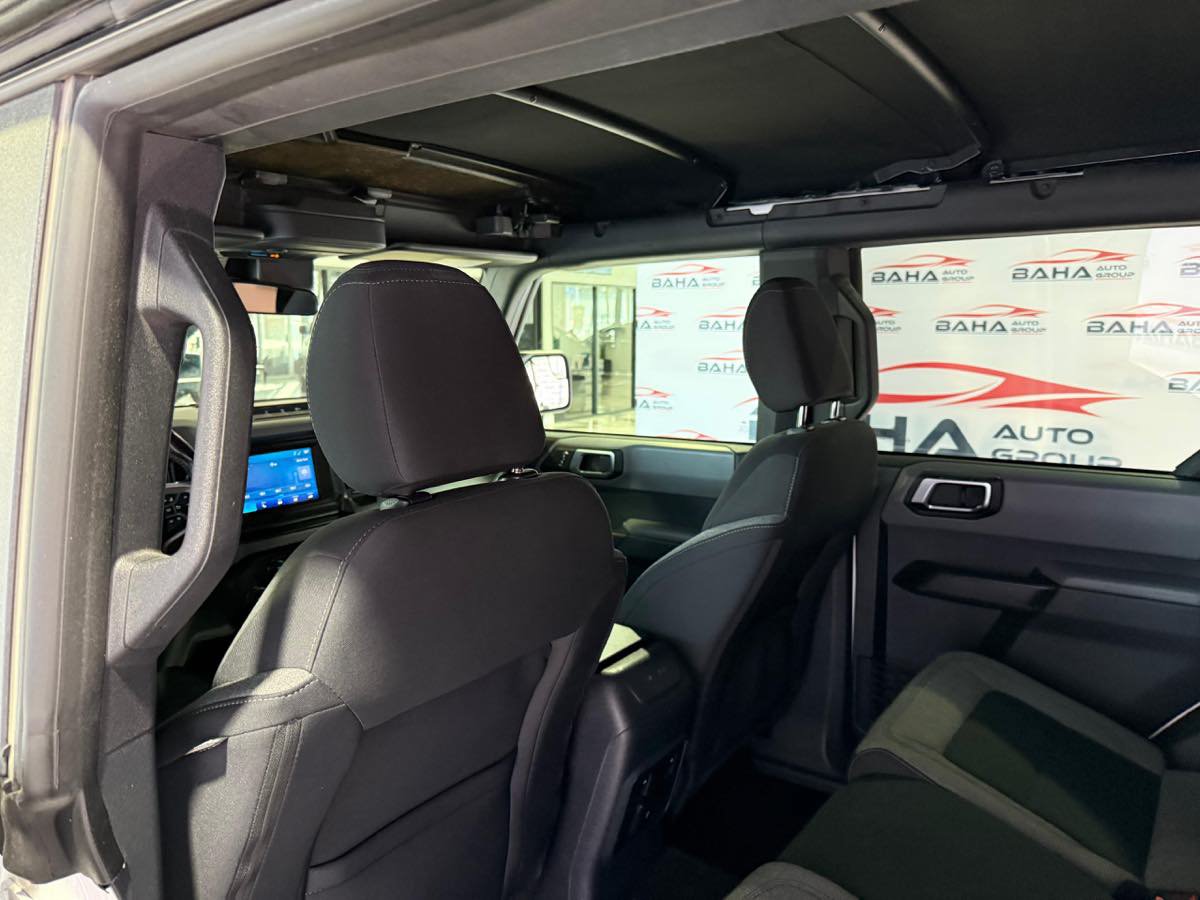 Used 2022 Ford Bronco Big Bend w/ Sasquatch Package AWD/4WD image 36