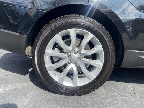 Used 2017 Land Rover Range Rover Sport HSE image 26