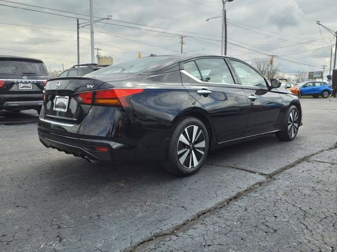 Used 2020 Nissan Altima 2.5 SV FWD image 6