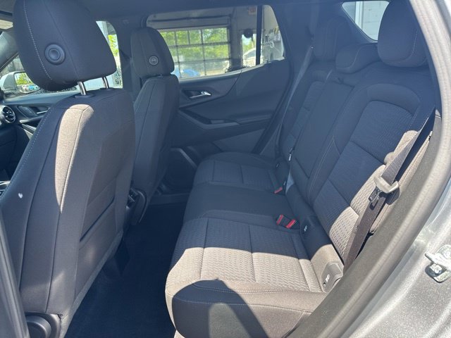 Used 2026 Chevrolet Equinox LT AWD/4WD image 18