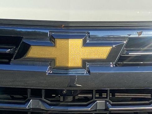 Certified 2024 Chevrolet Silverado 1500 LTZ image 32