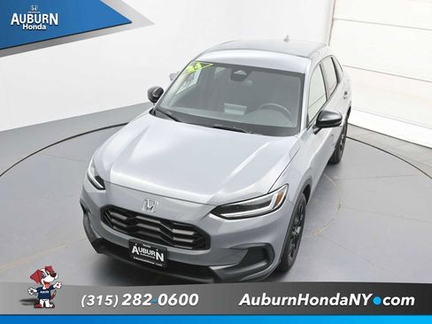 Used 2024 Honda HR-V Sport image 28