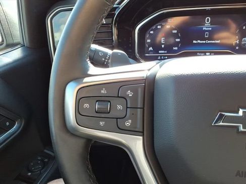 Used 2025 Chevrolet Silverado 1500 RST AWD/4WD image 19