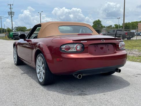 Used 2007 MAZDA MX-5 Miata Grand Touring w/ Premium Pkg RWD image 11