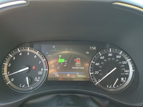 Used 2021 Toyota Highlander Platinum AWD/4WD image 19