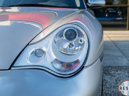 Used 2002 Porsche 911 Carrera image 26