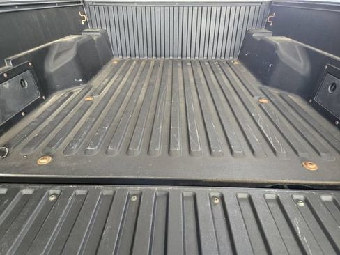 Used 2015 Toyota Tacoma PreRunner w/ SR5 Package RWD image 33