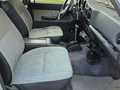 Used 1988 Toyota Land Cruiser AWD/4WD image 14
