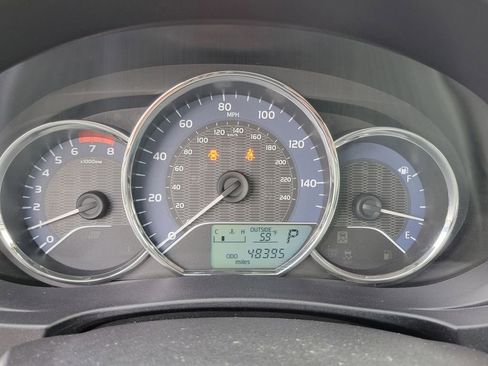 Used 2015 Toyota Corolla LE FWD image 22