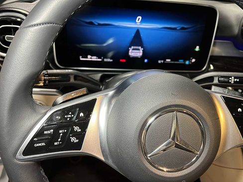 Certified 2025 Mercedes-Benz C 300 4MATIC Sedan image 28