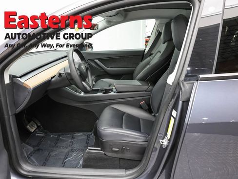 Used 2020 Tesla Model Y Long Range AWD/4WD image 13