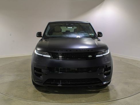 New 2026 Land Rover Range Rover Sport Dynamic SE AWD/4WD image 8
