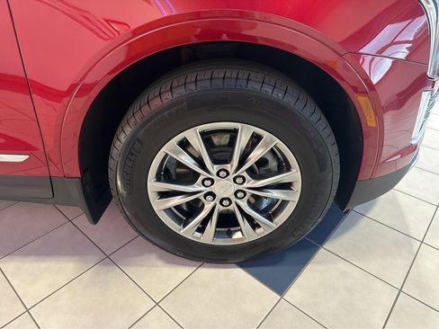 Used 2022 Cadillac XT5 Premium Luxury AWD/4WD image 6