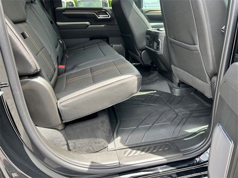 Used 2025 Chevrolet Silverado 3500 High Country w/ High Country Premium Package image 15