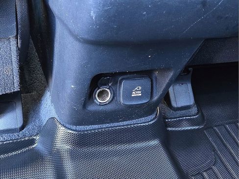 Used 2022 Kia Telluride SX image 17