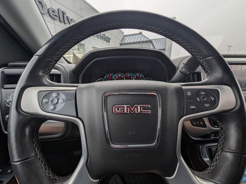 Used 2018 GMC Sierra 1500 SLE w/ SLE Value Package image 20