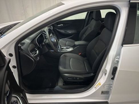 Used 2024 Chevrolet Malibu LT image 7