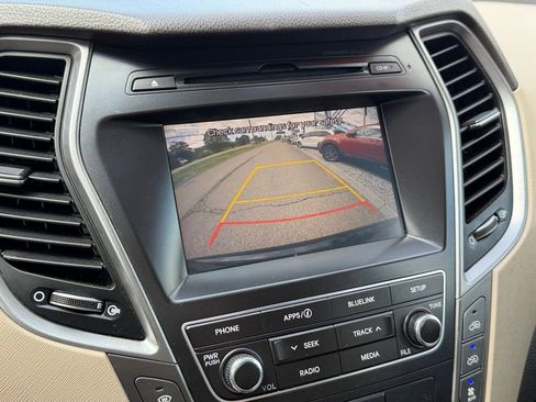 Used 2017 Hyundai Santa Fe Limited AWD/4WD image 15