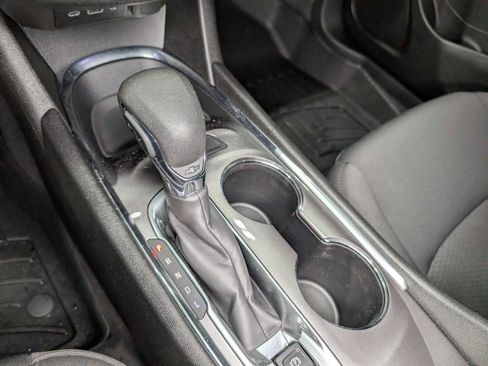 Certified 2022 Chevrolet Malibu LT FWD image 28