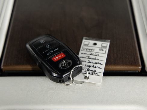 Used 2023 Toyota Sequoia Capstone image 40