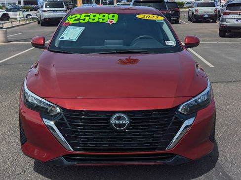 Used 2025 Nissan Sentra SV image 6