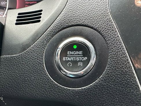 Used 2019 Ford Explorer XLT w/ Equipment Group 202A image 27