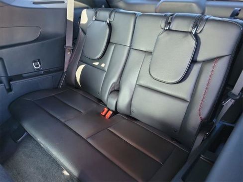 Certified 2024 Ford Explorer ST-Line w/ Class IV Trailer Tow Package image 12